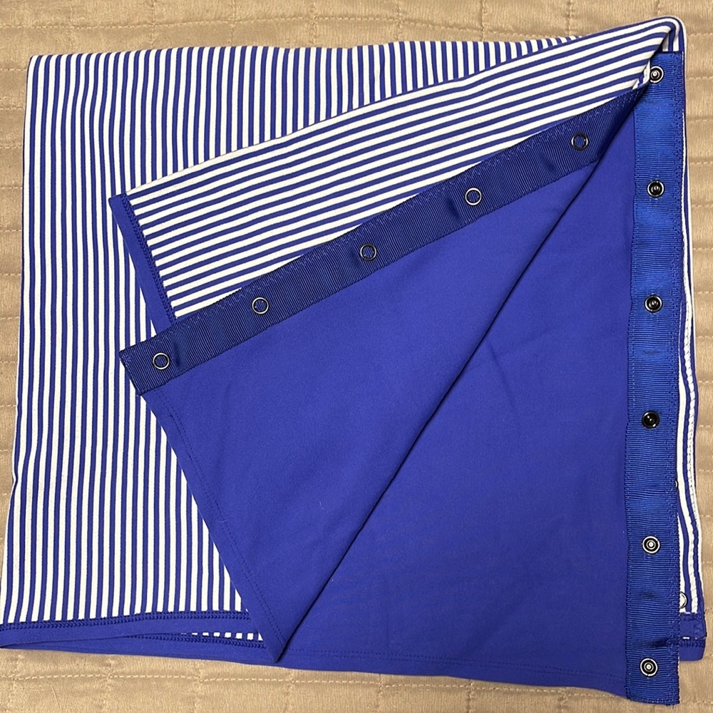 Lululemon Customizable Snap Scarf (2 sided)